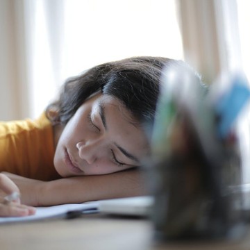 Tak Bisa Minum Kopi, 5 Makanan untuk Mengatasi Rasa Ngantuk saat Beraktivitas