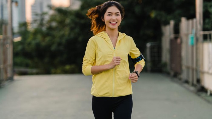 4 Tips Olahraga Lari untuk Turunkan Berat Badan