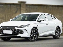 BYD Luncurkan Mobil Hybrid Murah, Konsumsi BBM-nya 100 Km/2,7 L BYD Luncurkan Mobil Hybrid Murah, Konsumsi BBM-nya 100 Km/2,7 L