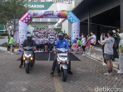 Yamaha Dukung Tangerang Color Run LightFest, 2 Motor Dipakai Jadi Sweeper Yamaha Dukung Tangerang Color Run LightFest, 2 Motor Dipakai Jadi Sweeper