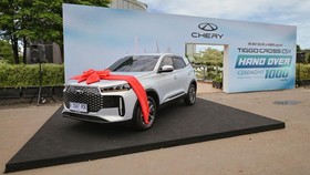 Chery Buka Suara Tiggo Cross Hybrid Terbakar di Jalan Tol