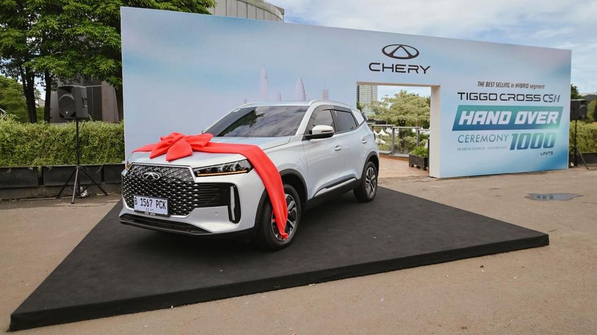 Chery Buka Suara Tiggo Cross Hybrid Terbakar di Jalan Tol