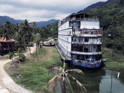 Hotel Terkutuk Kini Jadi Kapal Hantu, Pegawai-Tamu Sakit dan Celaka Hotel Terkutuk Kini Jadi Kapal Hantu, Pegawai-Tamu Sakit dan Celaka