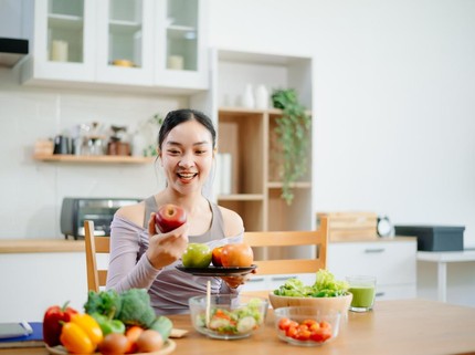 Bukan Cuma Skincare, Diet Sehat Ini Bikin Kulit Glowing dari Dalam