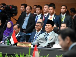 Prabowo Ingatkan Pentingnya Persatuan ASEAN Saat Dunia Penuh Gejolak