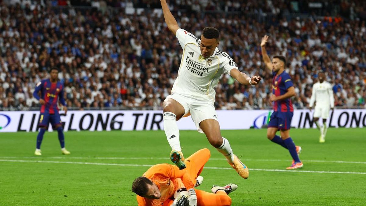 Hasil Babak 1: 2 Gol Mbappe Dianulir, Madrid Ungguli Barcelona 2-1