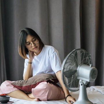 9 Cara Bikin Rumah Sejuk dan Adem Setiap Hari Tanpa AC, Lebih Hemat Listrik!