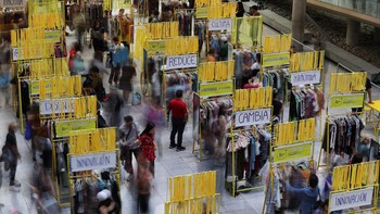 FOTO: Ribuan Orang Bertukar Baju Bekas di Chili, Jadi Rekor Dunia