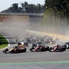 Formula One F1 - Mexico City Grand Prix - Autodromo Hermanos Rodriguez, Mexico City, Mexico - October 26, 2025 McLaren's Lando Norris leads into the first corner at the start of the race REUTERS/Henry Romero