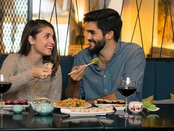 Penelitian Terbaru Sebut Gen Z Kencan Hanya Demi Makan Gratis Penelitian Terbaru Sebut Gen Z Kencan Hanya Demi Makan Gratis
