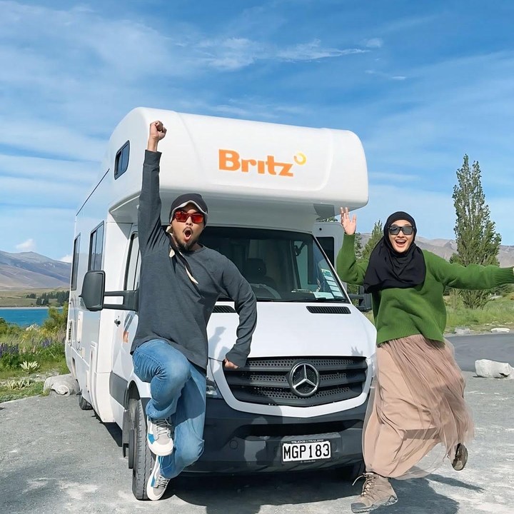 <p>Pada kesempatan ini, Ratu Anandita juga mengucapkan terima kasih untuk sang suami. &ldquo;Happy Anniversary sayang <em>@marioirwinsyah</em> terimakasih sudah mau belajar, bertumbuh, menjalani banyak hal bareng-bareng dan sabar sama aku,&rdquo; tuturnya.&nbsp;(Foto: Instagram@ratu_anandita)</p>