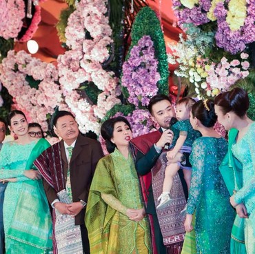 Mewah bak Resepsi Pernikahan, 7 Momen Syukuran Baptisan Kyarra Anak Jessica Mila & Yakup