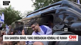 VIDEO: Dua Sandera Israel yang Dibebaskan Kembali ke Rumah