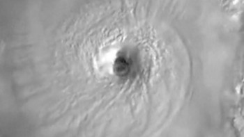 VIDEO: Penampakan Pergerakan Badai Besar Melissa via Satelit