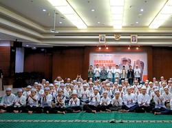 HUT Ke-7, Anak Usaha WIKA Gelar CSR Donor Darah-Santunan Anak Yatim HUT Ke-7, Anak Usaha WIKA Gelar CSR Donor Darah-Santunan Anak Yatim
