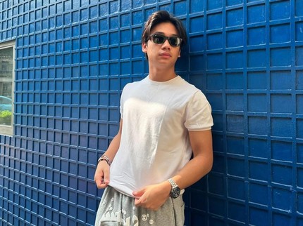 7 Potret Bevan Putera, Anak Nola Be3 yang Kuliah di UI dan Wajahnya Curi Perhatian