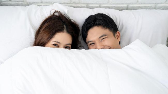 Ingin Cepat Hamil? Begini Cara Memilih Pelumas yang Tepat untuk Berhubungan Intim