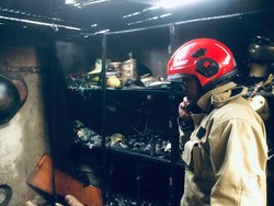 Dapur Warga Kota Batu Ludes Terbakar gegara Api dari Tungku Dapur Warga Kota Batu Ludes Terbakar gegara Api dari Tungku