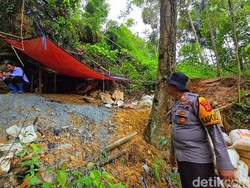PETI Bawa Petaka di Balik Narasi Mencuri di Tanah Sendiri Sukabumi PETI Bawa Petaka di Balik Narasi Mencuri di Tanah Sendiri Sukabumi