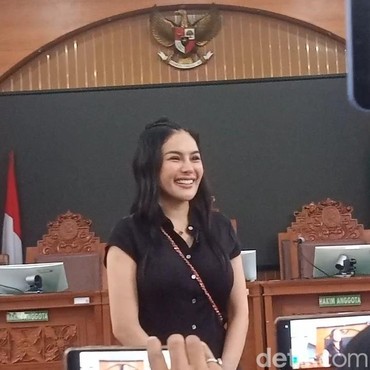 Usai Penjarakan Nikita Mirzani, Reza Gladys Kini Sasar Sosok Berinisial O
