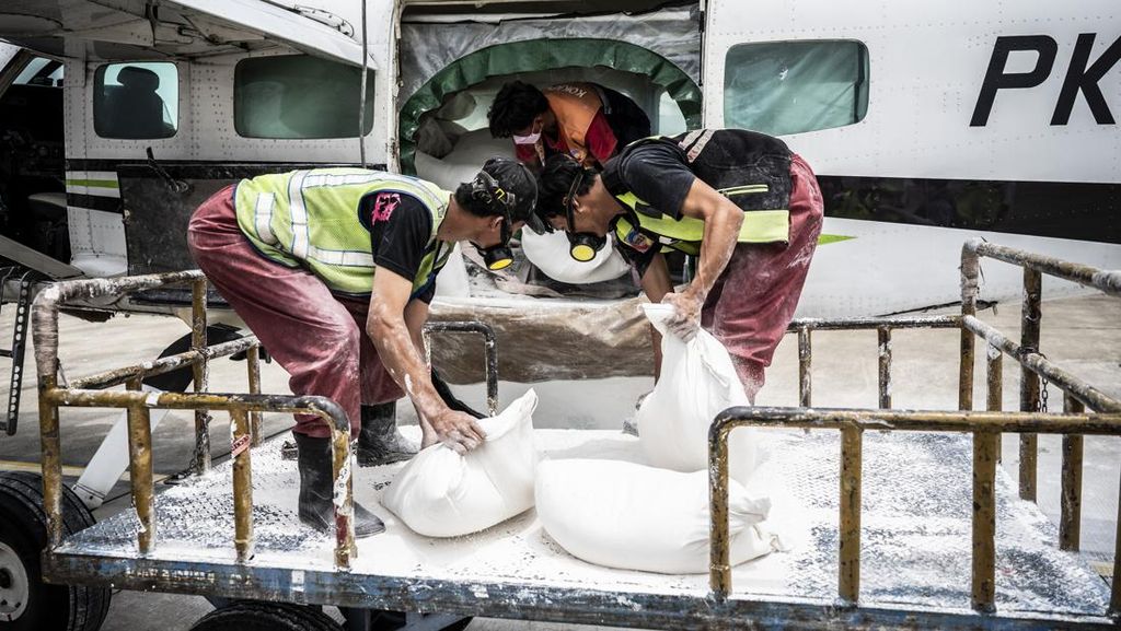 Operasi Modifikasi Cuaca DKI, Penyemaian Awan Fokus di Selat Sunda