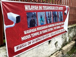 Buang Sampah Sembarangan di Gang Ini Harus Siap Jadi Artis Buang Sampah Sembarangan di Gang Ini Harus Siap Jadi Artis