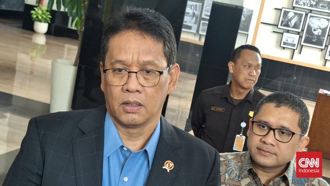 Purbaya Bandingkan Ekonomi Era SBY Vs Jokowi, Ini Perbedaan Besarnya Menkeu Purbaya Yudhi Sadewa mengatakan pada masa SBY ekonomi RI bertumpu pada sektor swasta sehingga bisa tumbuh 6 persen, Jokowi pada BUMN yang 5 persen.