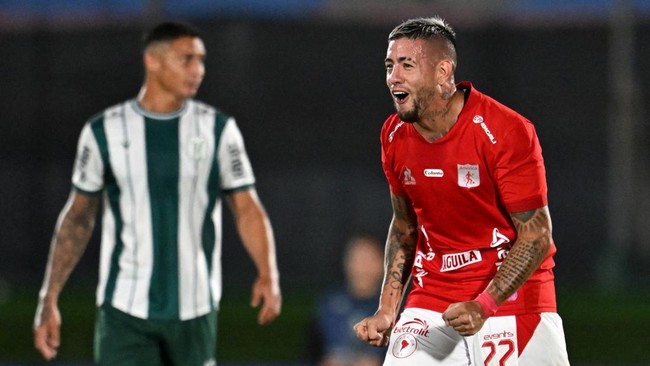 Menang Tanpa Holgado, Fans America de Cali Terima Kasih ke Malaysia Fans America de Cali bersyukur atas hukuman FIFA untuk Rodrigo Holgado, yang berkontribusi pada tren positif tim setelah Holgado dihukum.