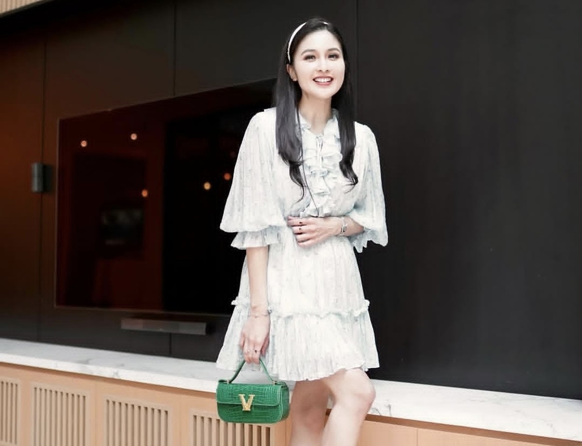 Sandra Dewi