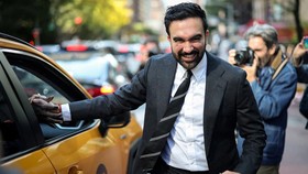 FOTO: Cawalkot Muslim New York Zohran Mamdani Blusukan Jelang Pilkada