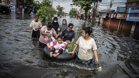 Semarang Sudah 7 Hari Banjir: 3 Tewas, Jalur Pantura Masih Terendam