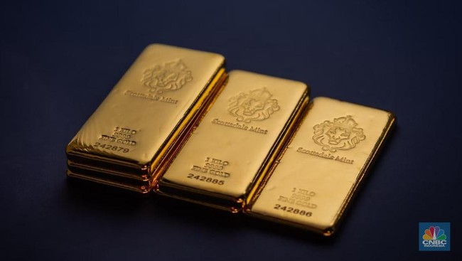 Emas Terkoreksi 3,74% dalam Sepekan — Risiko Bear Market Mengintai