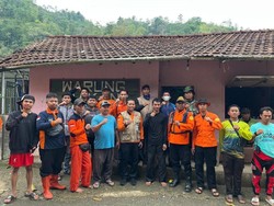 Viral Pendaki Jatuh ke Jurang Gunung Muria, Begini Kondisinya Viral Pendaki Jatuh ke Jurang Gunung Muria, Begini Kondisinya