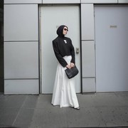 Get The Look: Inspirasi Outfit Kondangan ala Dwi Handayani