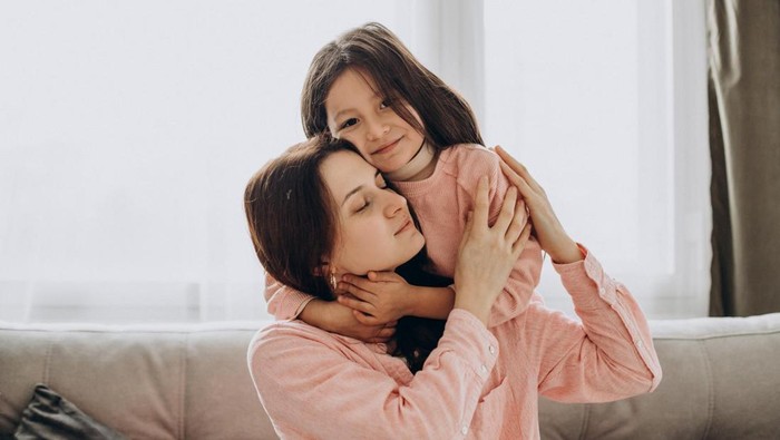 5 Kebiasaan Orang Tua untuk Membuat Anak Jadi Tangguh dan Cerdas Menurut Psikolog Harvard