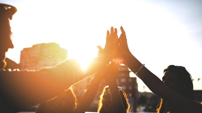 Kisah 13 Pemuda yang Jadi Harapan Baru Dunia Lewat Aksi Positifnya