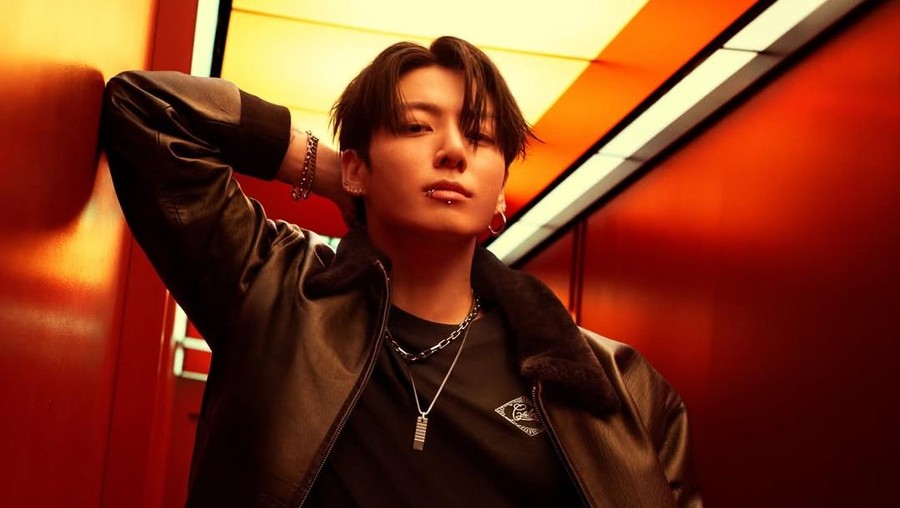Jungkook BTS tampil dalam campaign terbaru Calvin Klein.