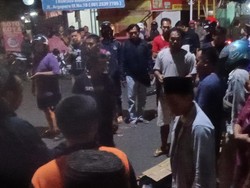 Motor Terobos Lampu Merah Dilindas Truk Tanpa Muatan di Kota Probolinggo Motor Terobos Lampu Merah Dilindas Truk Tanpa Muatan di Kota Probolinggo