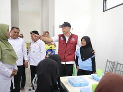 Cek Sekolah Rakyat, Wamensos: Pendidikan Bisa Naikkan Derajat dan Martabat Cek Sekolah Rakyat, Wamensos: Pendidikan Bisa Naikkan Derajat dan Martabat