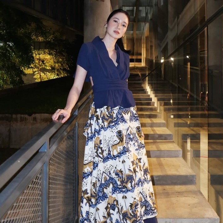 <p>Tahukah Bunda kalau Laura Basuki ternyata lahir di Jerman? Selain sebagai artis, ia kini menjalani kehidupan di Jakarta sebagai istri dan Bunda dari satu anak.&nbsp;(Foto: Instagram @laurabas)</p>