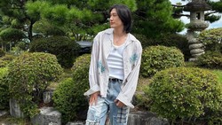 Lirik Lagu Against All - Bang Ye Dam