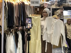 Bazar Fashion Gen Z Locapop Banting Harga 70%, Blouse Mulai dari Rp 50 Ribu Bazar Fashion Gen Z Locapop Banting Harga 70%, Blouse Mulai dari Rp 50 Ribu