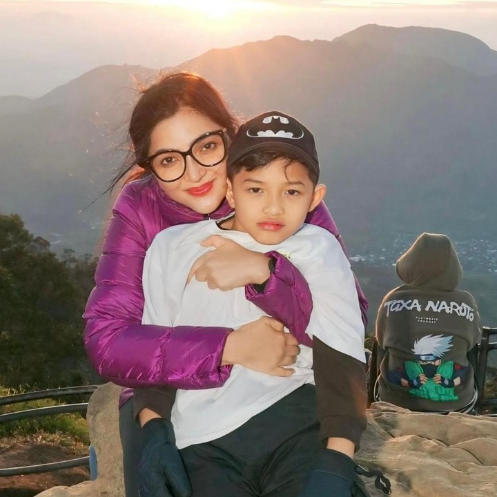 <p>Bocah yang akrab disapa Arsya ini lahir pada 28 Oktober 2016. Beberapa waktu lalu, dirinya baru saja berulang tahun yang kesembilan, Bunda. (Foto: Instagram @ashanty_ash)</p>