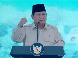 Prabowo: Saya Lihat Sekarang Polisi Semakin Peka terhadap Tuntutan Bangsa Prabowo: Saya Lihat Sekarang Polisi Semakin Peka terhadap Tuntutan Bangsa