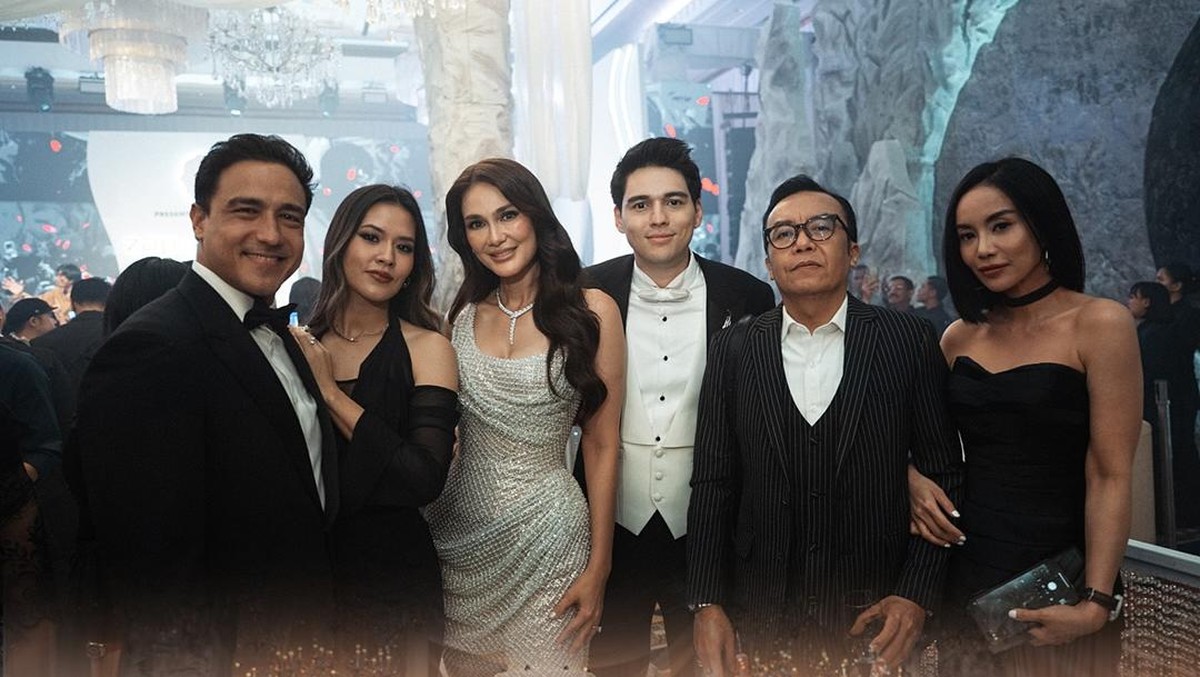 Raisa dan Hamish Daud di Resepsi Pernikahan Luna-Maxime