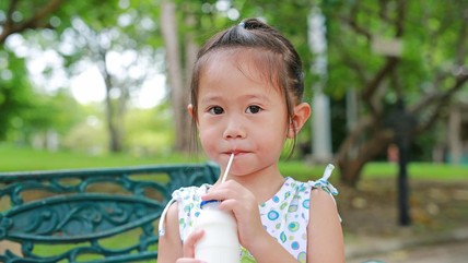 10 Susu UHT untuk Anak 1 Tahun yang Aman Dikonsumsi