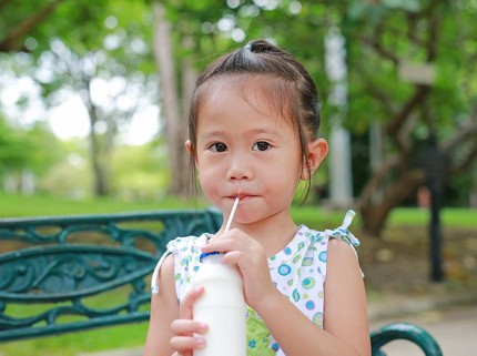 10 Susu UHT untuk Anak 1 Tahun yang Aman Dikonsumsi