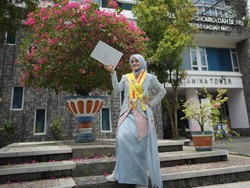 Lulus S3 Tercepat di UGM Hanya 2 Tahun, Ini Rahasia Roro Widya Lulus S3 Tercepat di UGM Hanya 2 Tahun, Ini Rahasia Roro Widya