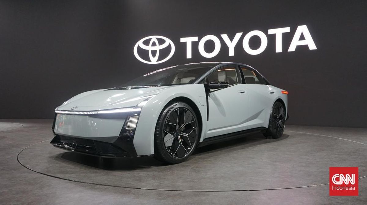 Toyota Corolla Concept Bikin Pangling