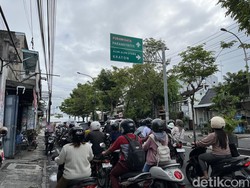 Rekayasa di Bangjo Brigjen Katamso Jogja Dikeluhkan Bikin Macet Rekayasa di Bangjo Brigjen Katamso Jogja Dikeluhkan Bikin Macet